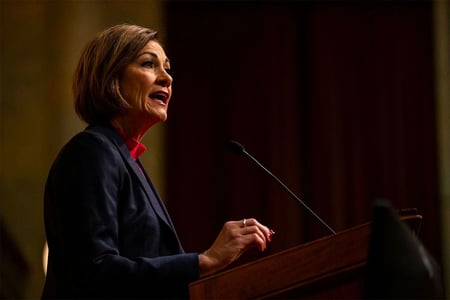 Gov. Reynolds signs Iowa casino moratorium into law